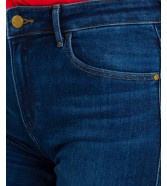 Jeansy Wrangler Slim 112141298 W28LZM23Z Authentic Love