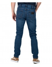 Jeansy Wrangler Larston 112339310 W18SAG850 Louie Louie