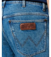 Jeansy Wrangler River 112356836 Chante