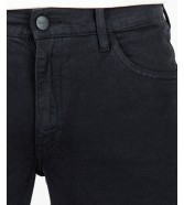 Jeansy Wrangler Greensboro 112362309 Black Rinse