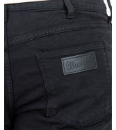 Jeansy Wrangler Greensboro 112362309 Black Rinse