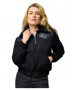 Kurtka Wrangler WESTERN PUFFER 112370812 Black