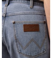Jeansy Wrangler Frontier 112370943 Light Ice