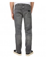 Jeansy Wrangler Frontier 112370957 Marshall