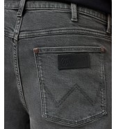 Jeansy Wrangler Loose Straight 112371017 Sandstorm