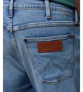 Jeansy Wrangler Larston 112371026 Indigo Valley
