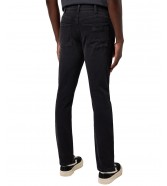 Jeansy Wrangler Larston 112371657 Black Fog