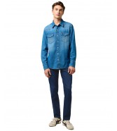 Jeansy Wrangler Larston 112372421 Nomad