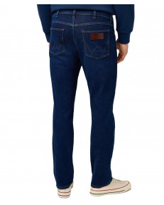 Jeansy Wrangler Larston 112373151 Dark Wash