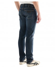 Jeansy Wrangler Larston 112377818 Faded
