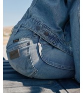 Jeansy Wrangler Low Rise Cowboy Jean 112378197 Hippie Haze