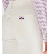 Jeansy Wrangler Flare 112378701 Worn White