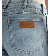 Jeansy Wrangler Low Rise Bold Boot 112378717 Southeast