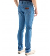 Jeansy Wrangler Larston 112378819 Light Visual
