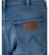 Jeansy Wrangler Frontier 112328240 W16VKP117 The Look